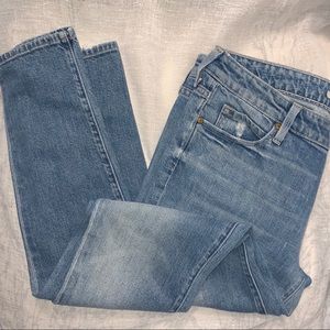 Vince light wash slightly distressed straight leg